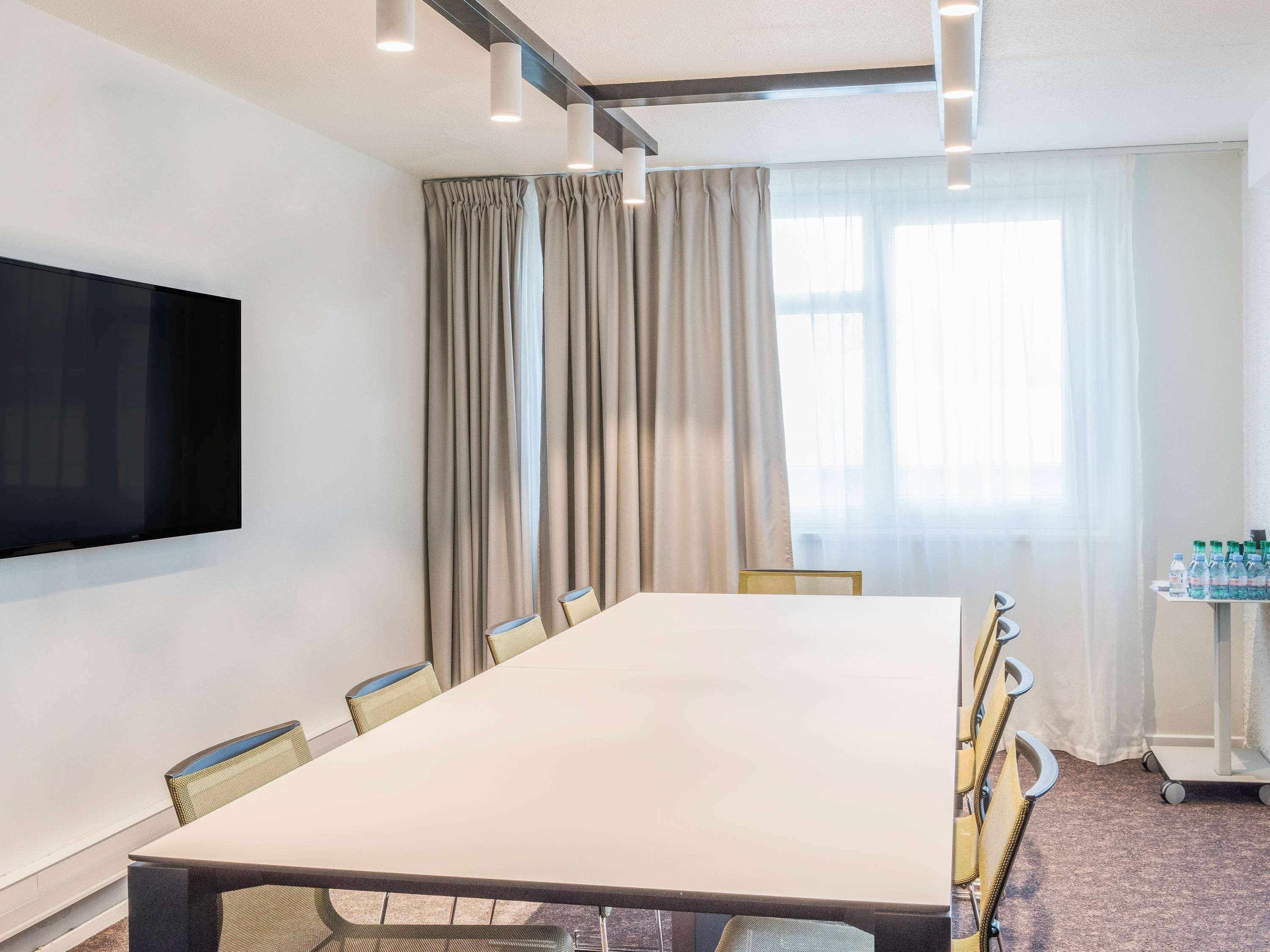 Hotel Ibis Styles Lyon Eurexpo 3*