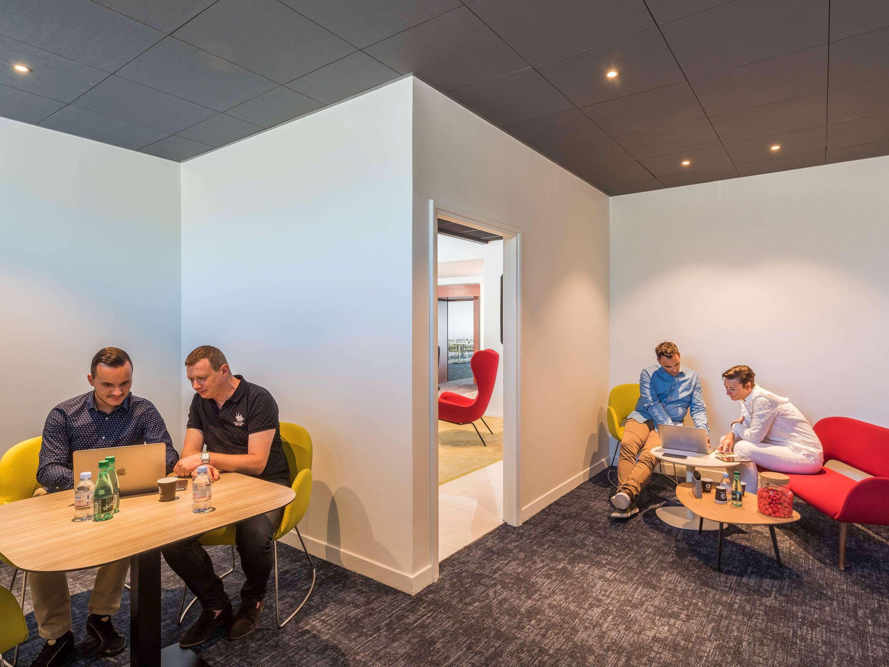 Hotel Ibis Styles Lyon Eurexpo 3*